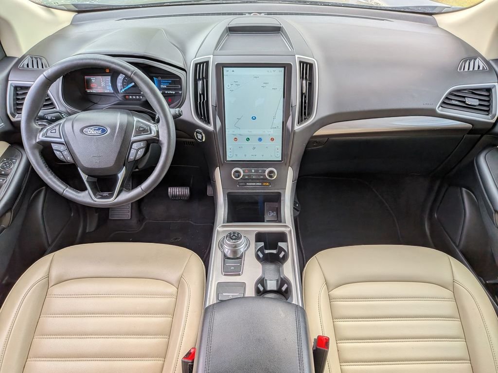 Used 2024 Gray Ford SEL image 27