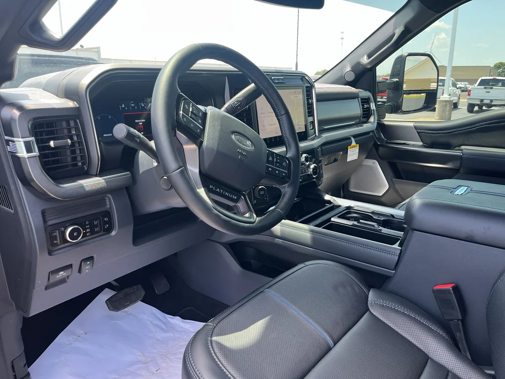 New 2026 Agate Black Metallic Ford Platinum image 18