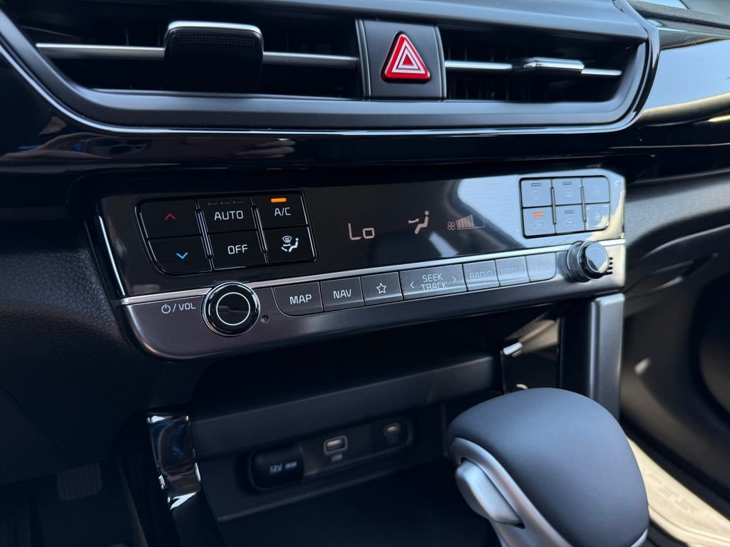 New 2026 Steel Gray Kia S image 28