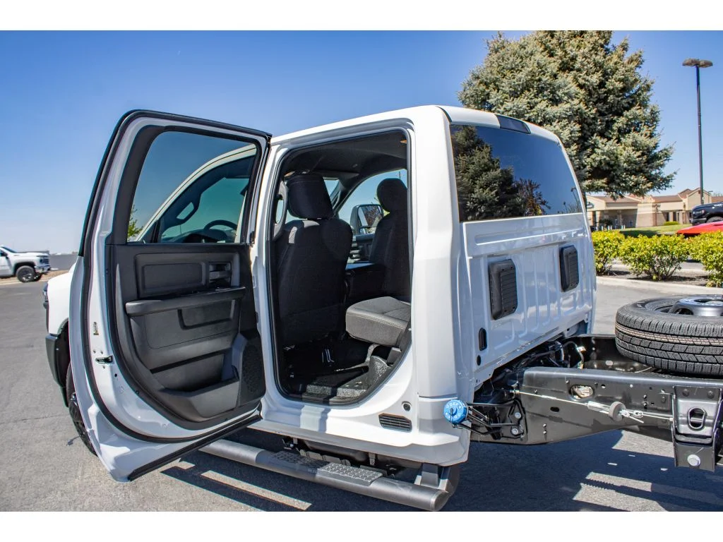 New 2026 Bright White Clearcoat Ram Tradesman image 12