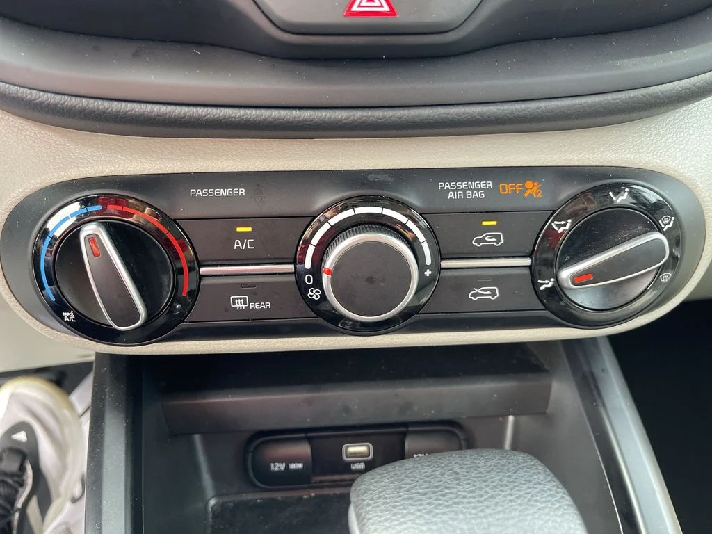 Used 2025 White Kia LX image 18