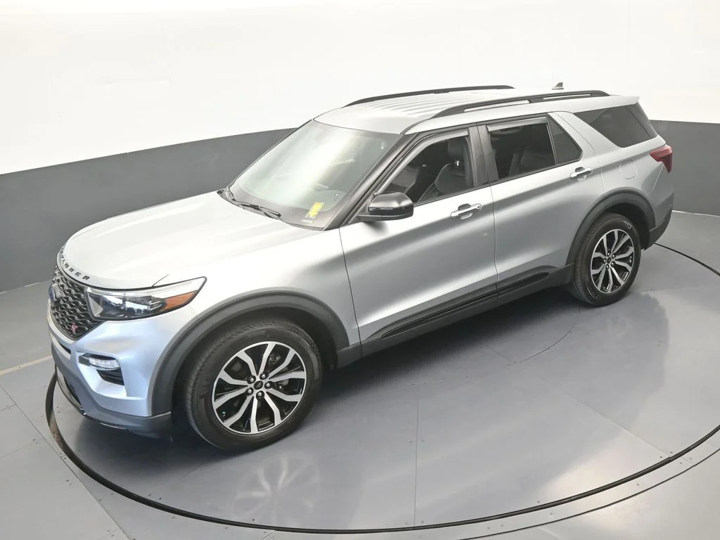 2023 Ford Explorer ST - Photo 54