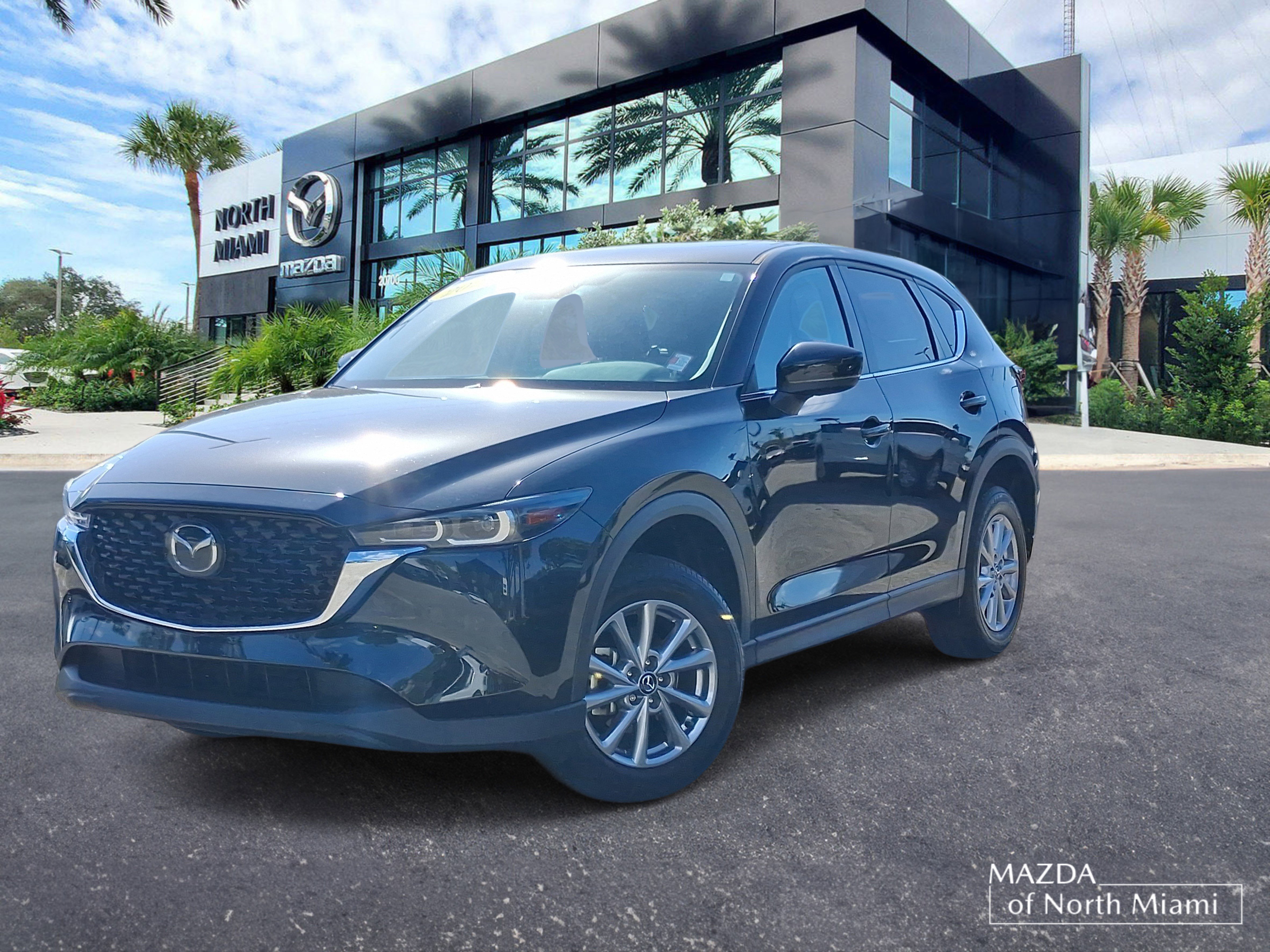 2023 Mazda CX-5 S Preferred package