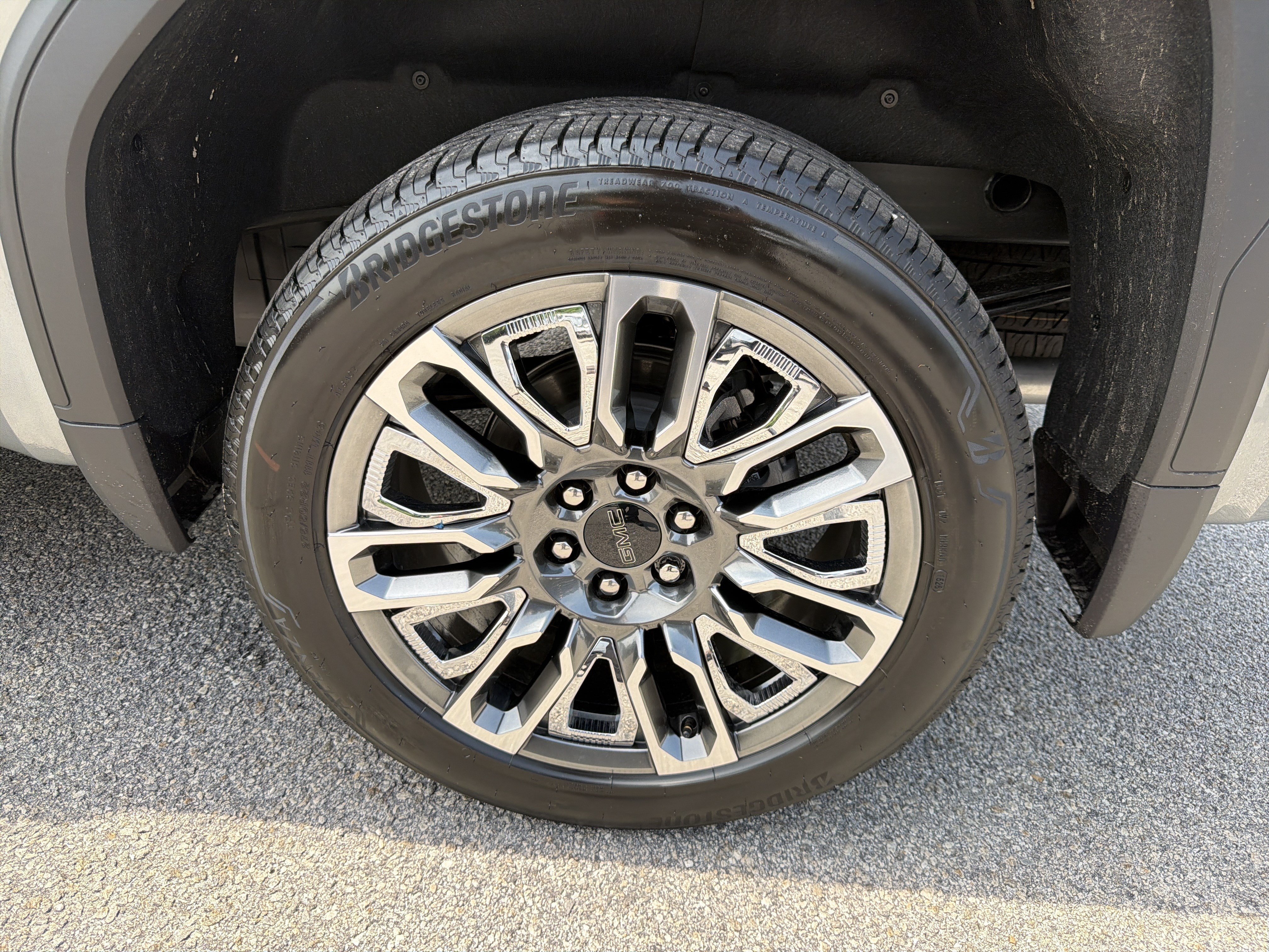 2026 GMC Sierra 1500 Denali Ultimate - Photo 19
