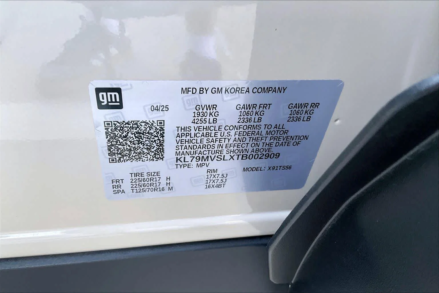 Used 2026 White Sands Chevrolet ACTIV image 31
