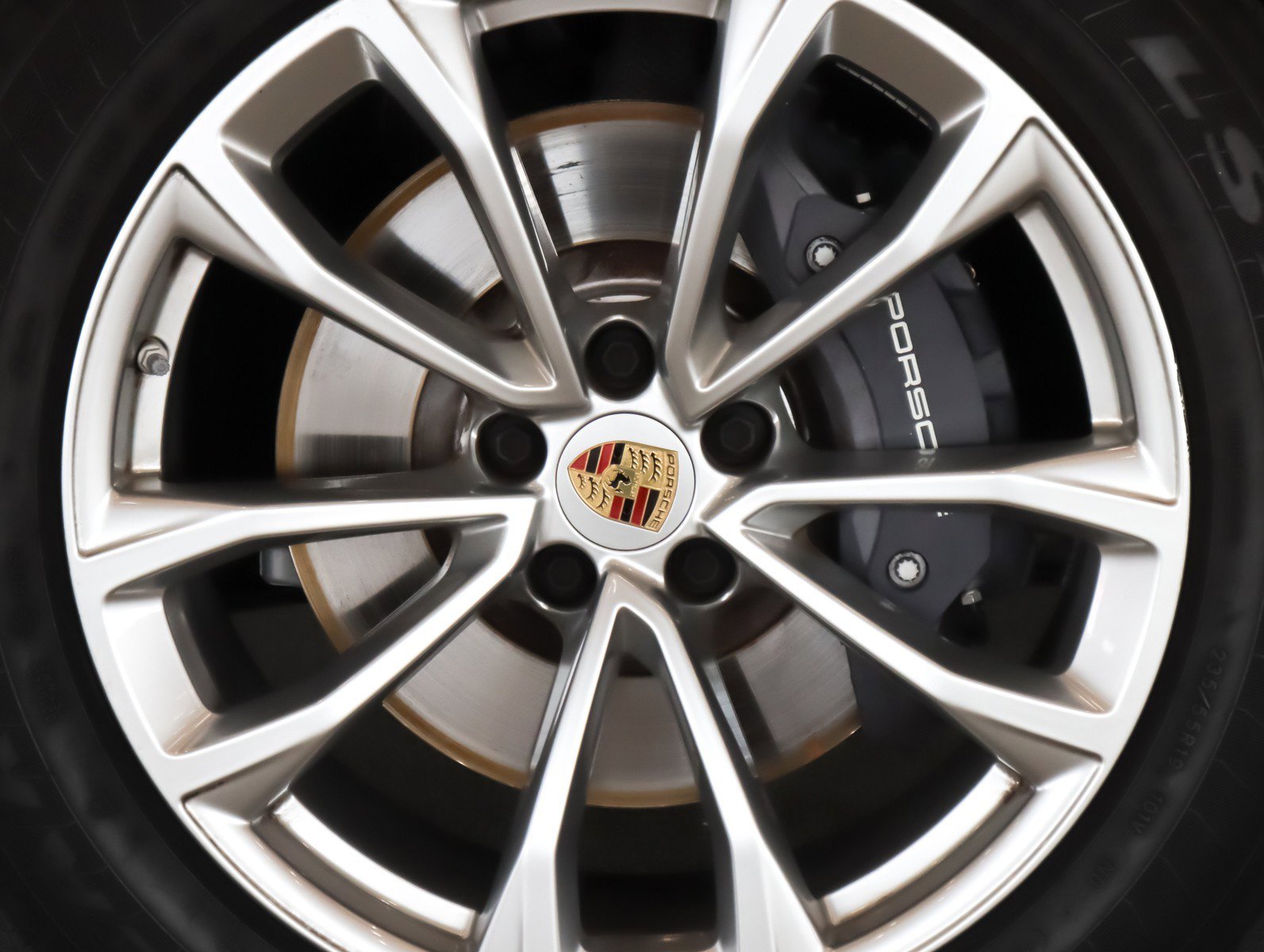 Used 2024 Copper Ruby Metallic Porsche  image 28