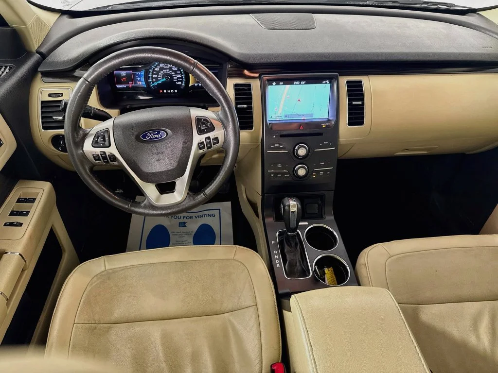Used 2018 Burgundy Ford SEL image 28