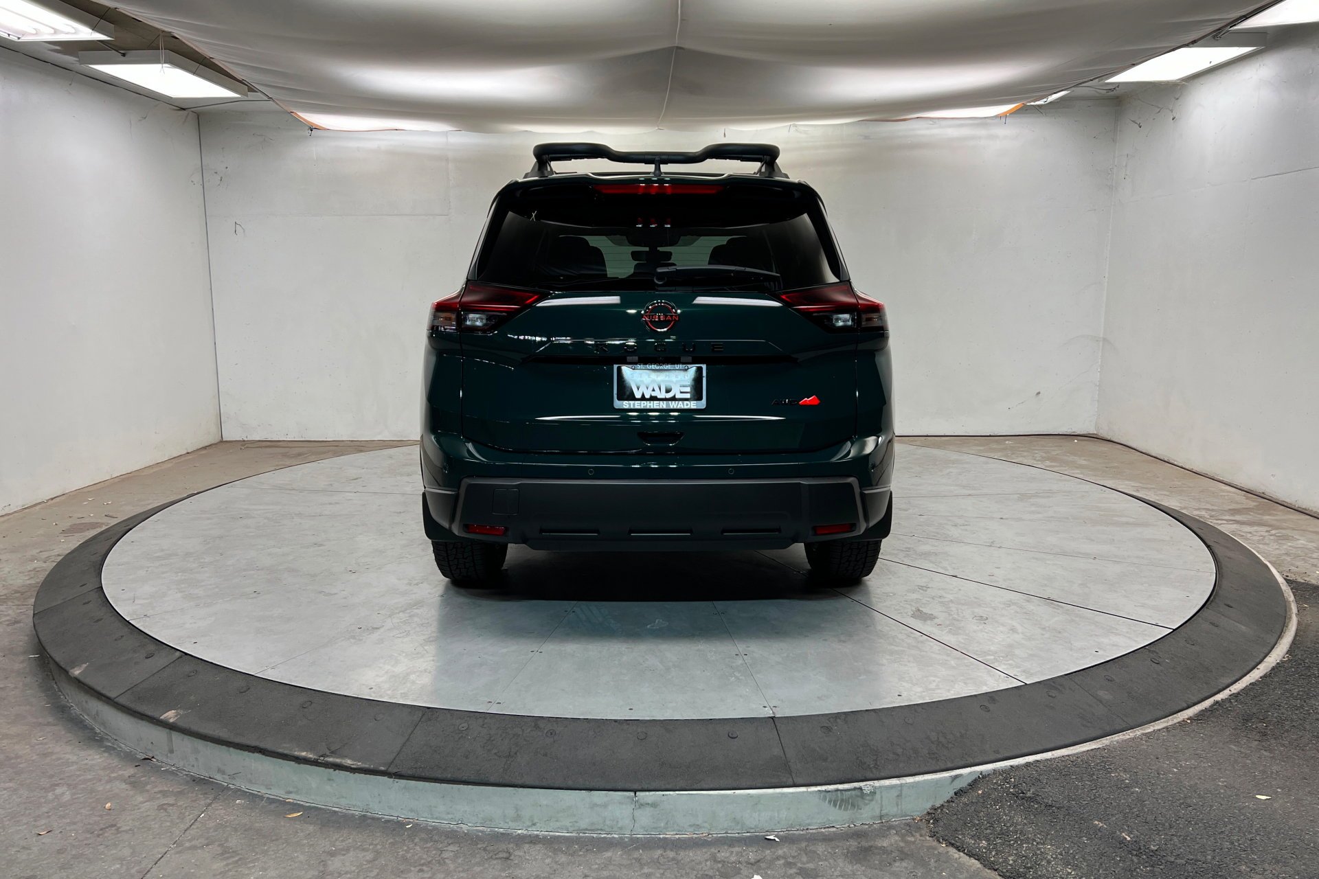 New 2026 Obsidian Green Pearl Nissan Rock Creek® image 5