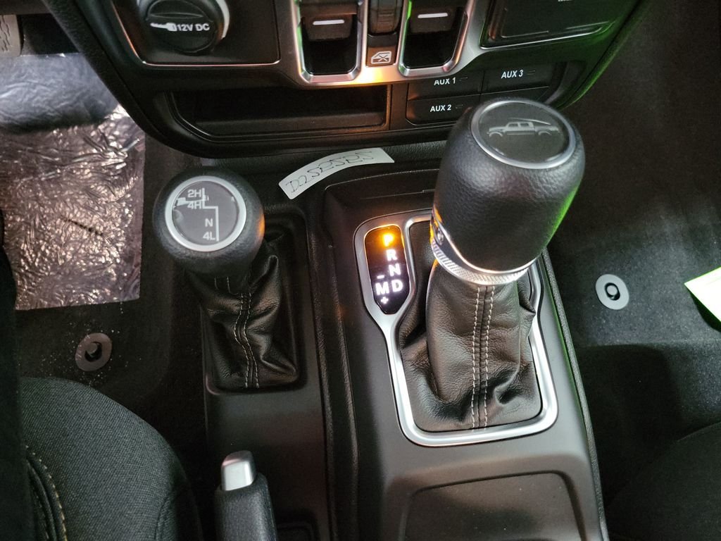 New 2025 Hydro Blue Pearlcoat Jeep Sport S image 17