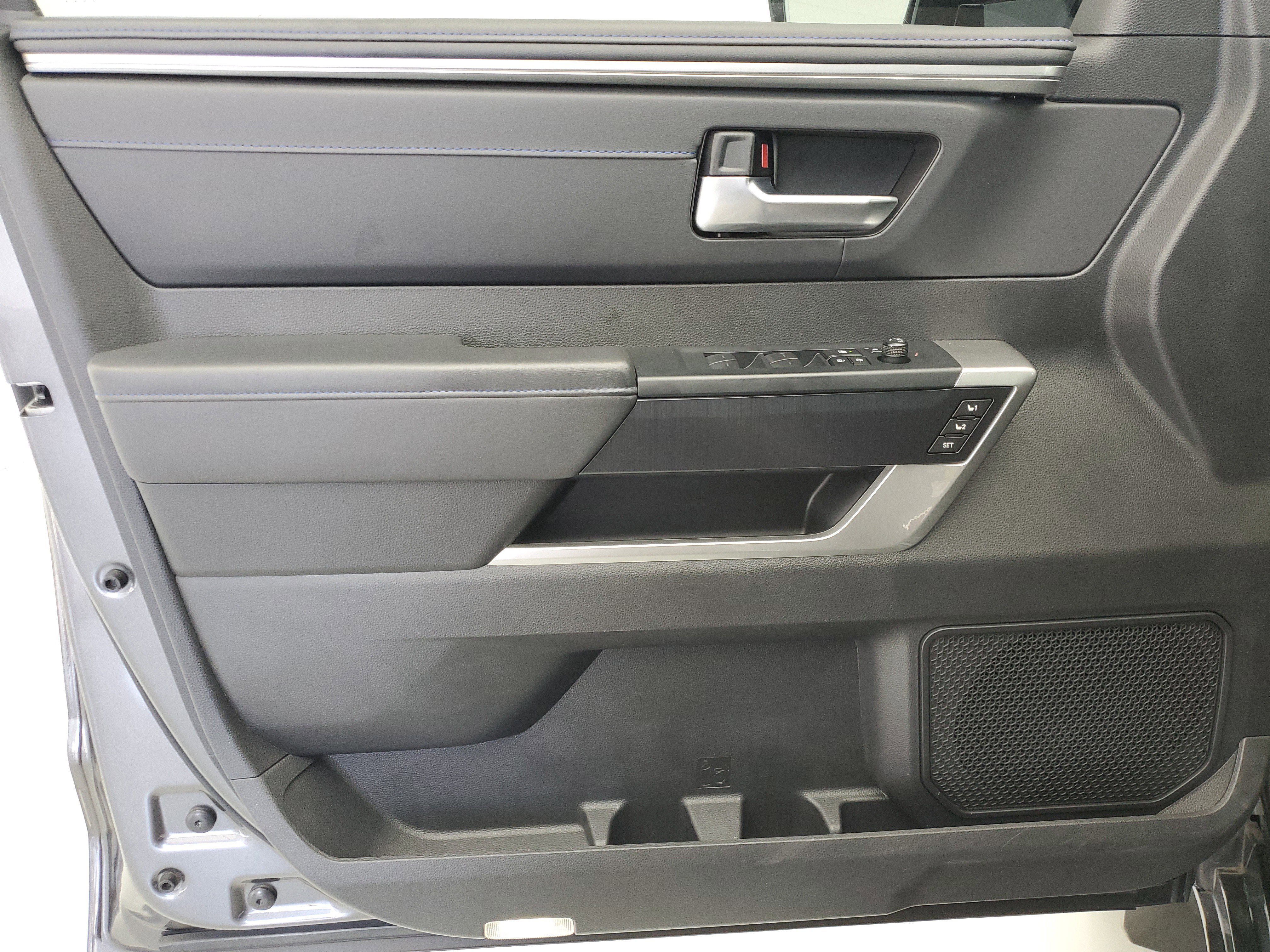 Used 2025 Magnetic Gray Metallic Toyota Platinum image 20