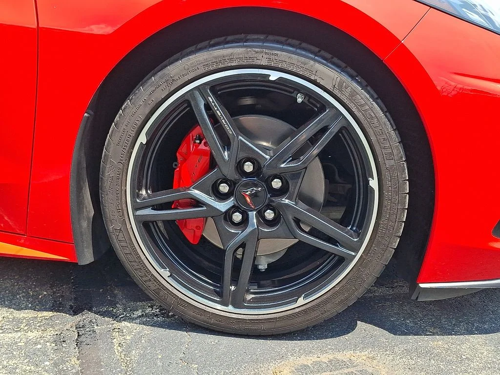 2024 Chevrolet Corvette 2LT - Photo 8