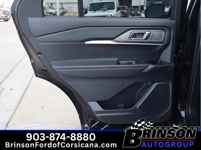 New 2026 Agate Black Metallic Ford ST-Line image 28