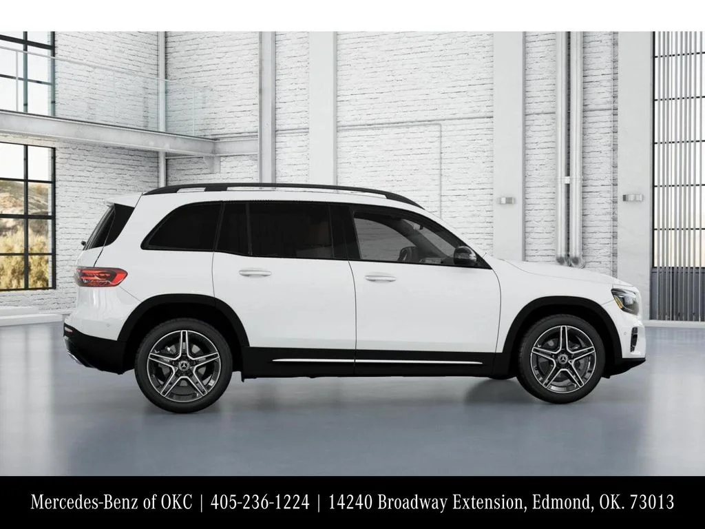Used 2026 White Mercedes-Benz GLB 250 image 17