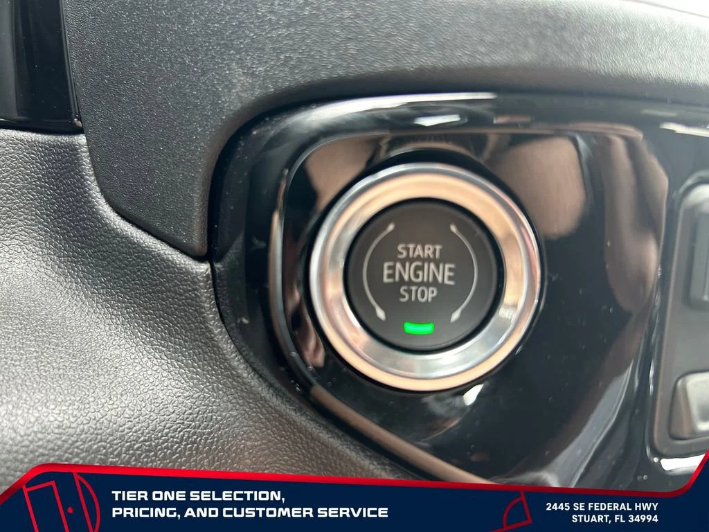 New 2026 Summit White GMC Elevation image 21