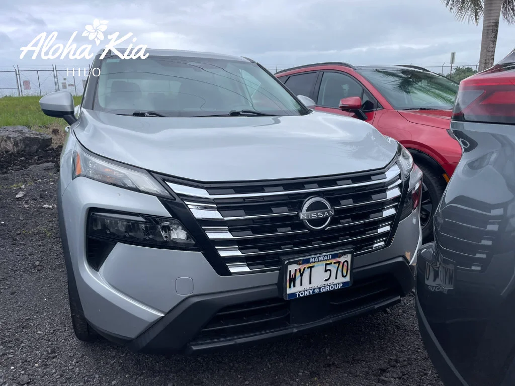 Used 2024 Silver Nissan SV image 1