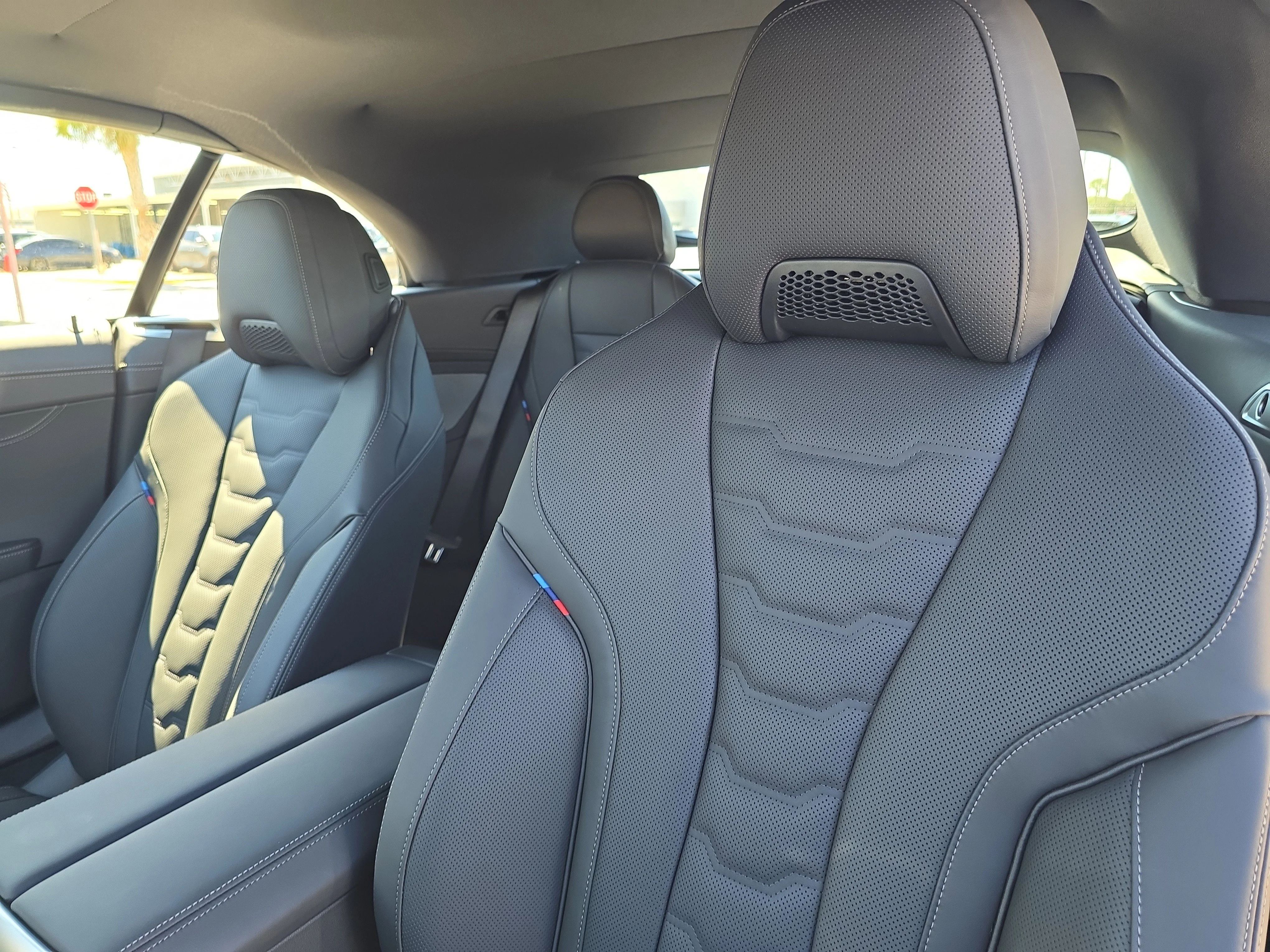2026 BMW 8 Series 840i - Photo 18
