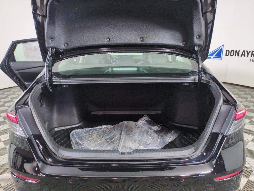 2025 Honda Accord Hybrid Touring - Photo 30