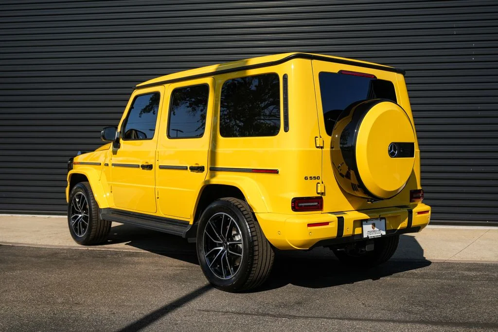 Used 2026  Mercedes-Benz G 550 image 3