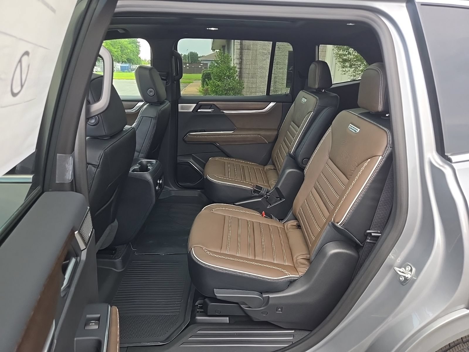 New 2026 Sterling Metallic GMC Denali Ultimate image 26