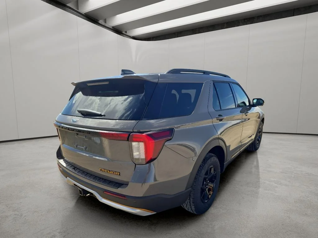 New 2026 Marsh Gray Ford Tremor® image 5