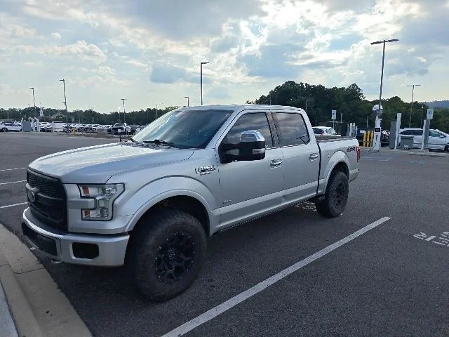 Used 2015 Ingot Silver Ford Platinum image 6