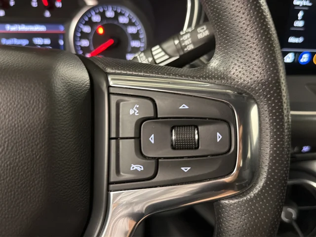 Used 2023 Blue Chevrolet LT image 17