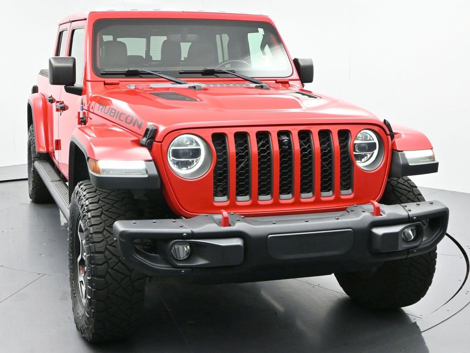 Used 2021 Firecracker Red Clearcoat Jeep Rubicon image 2