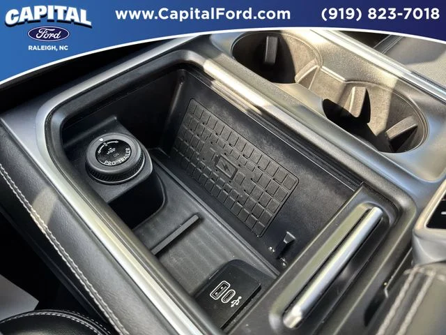 Used 2025 White Ford Platinum image 32