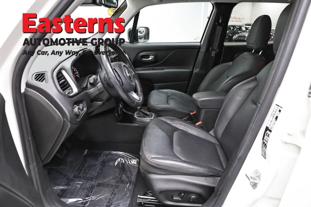Used 2023 White Jeep Limited image 14