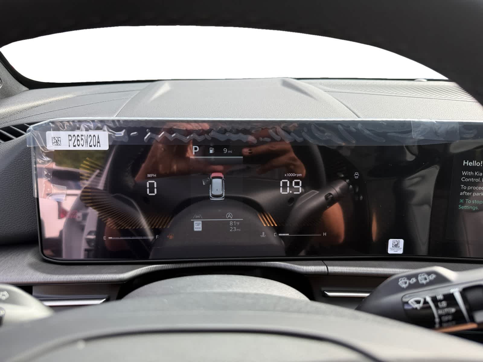 New 2027 Glacial White Pearl / Black Ro Kia X-Line image 14