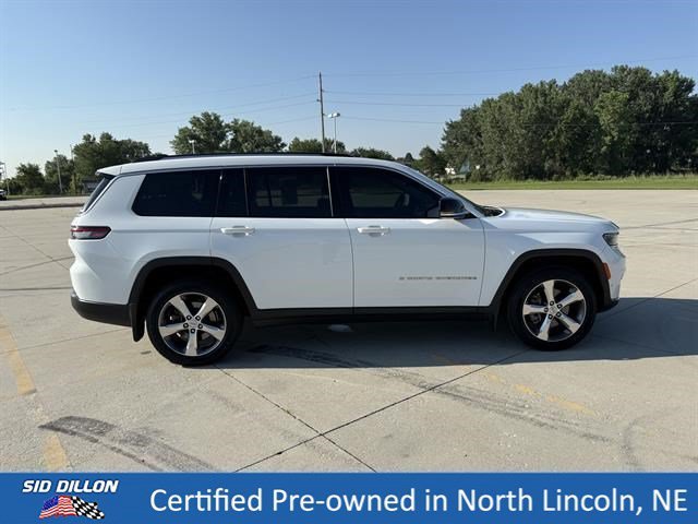 Used 2021 Bright White Clearcoat Jeep Limited image 3