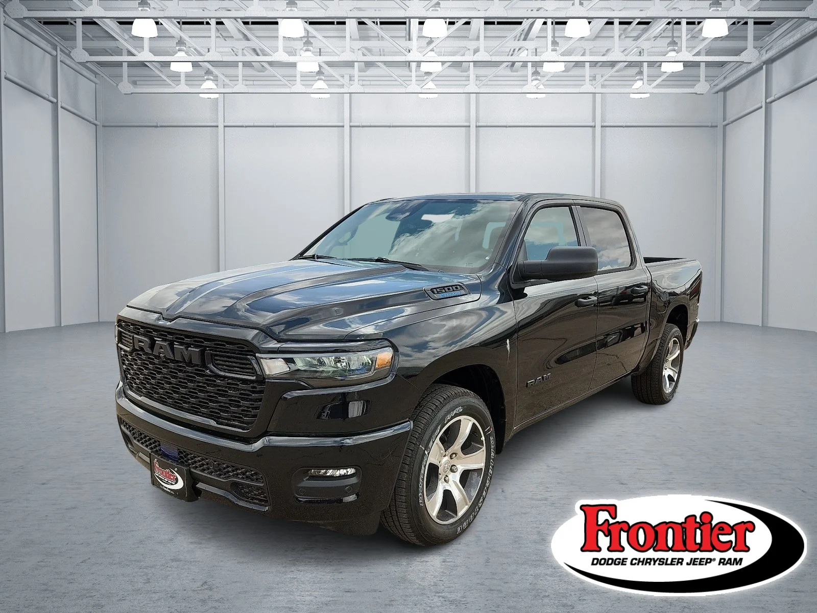 New 2026 Diamond Black Crystal Pearl-Coat  Paint Ram EXPRESS CREW CAB 4X2 5