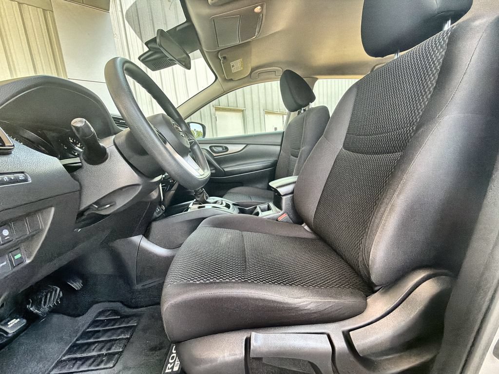 Used 2020 Silver Nissan S FWD Xtronic CVT image 20