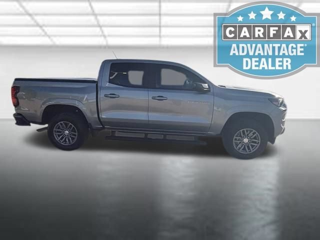Used 2024 Sterling Gray Metallic Chevrolet LT image 4