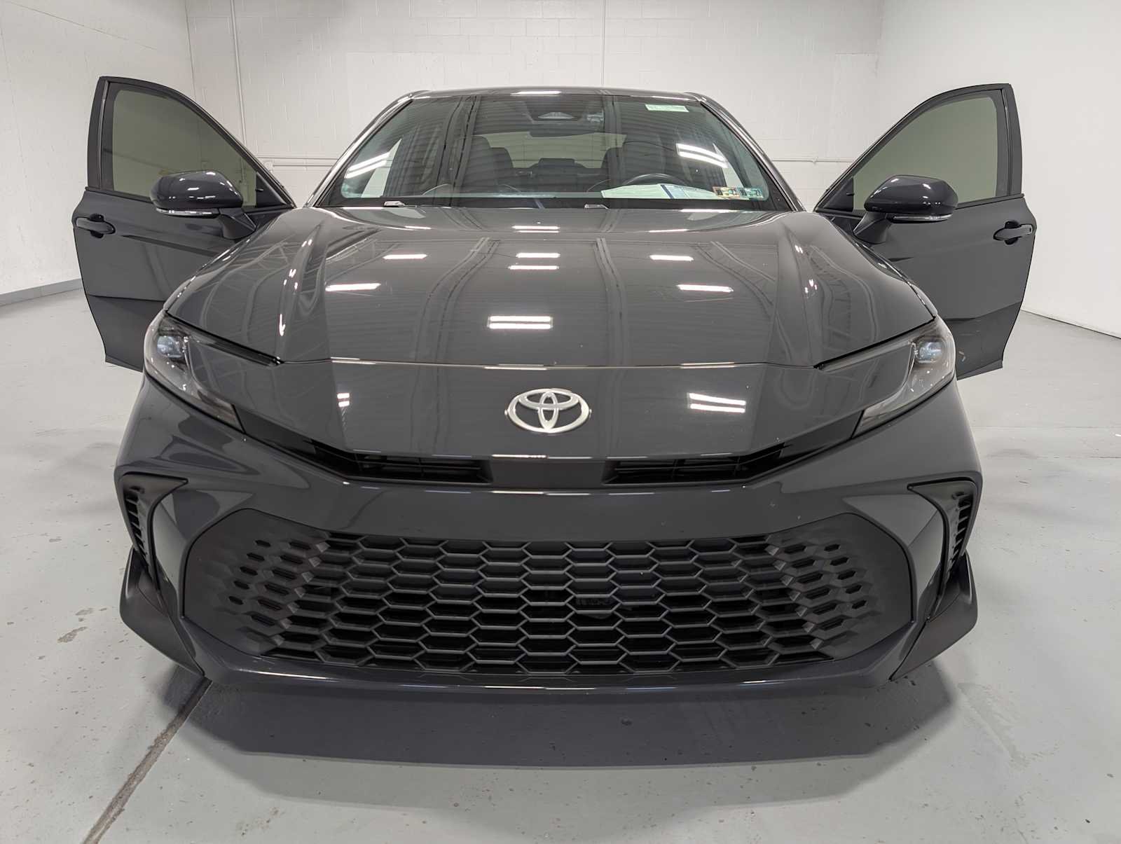 Used 2025 Underground Toyota SE image 15