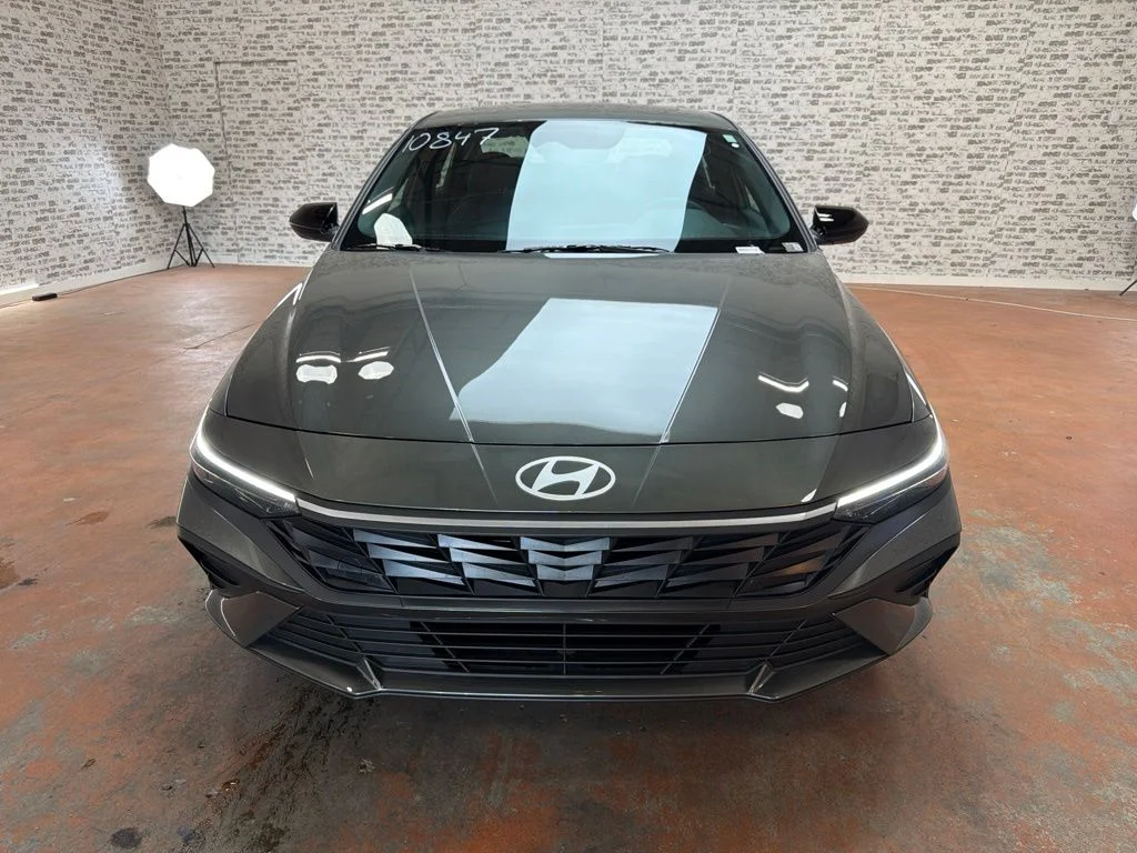 New 2026 Amazon Gray Hyundai SEL Sport image 2