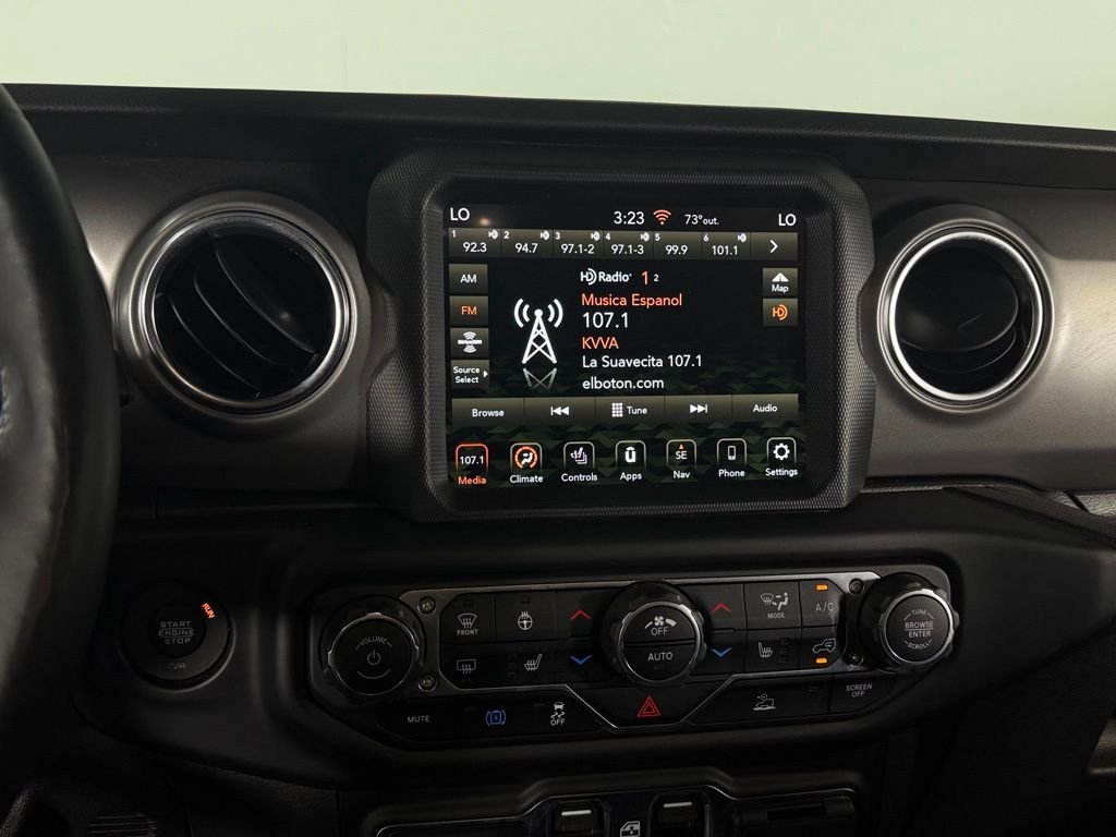 Used 2023 White Jeep Rubicon 4xe image 25