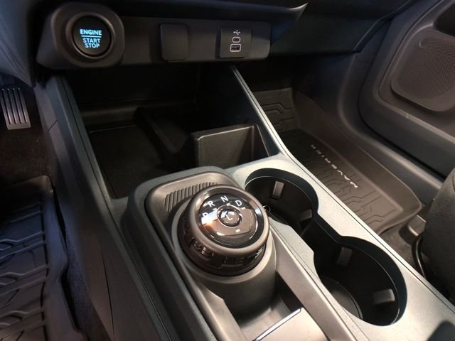 2025 Ford Maverick XLT - Photo 18