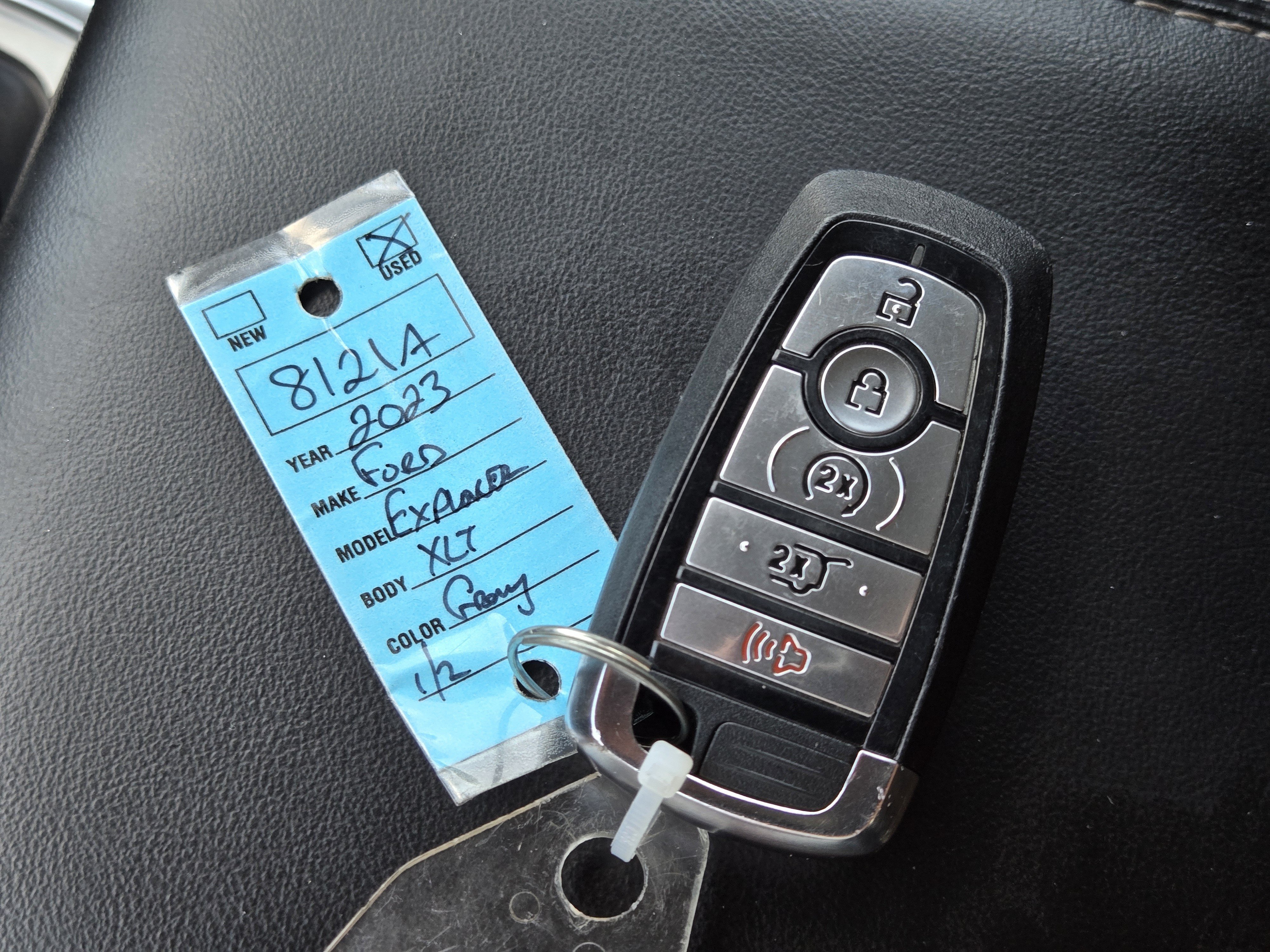 Certified Used 2023 Silver Metallic Ford XLT image 32