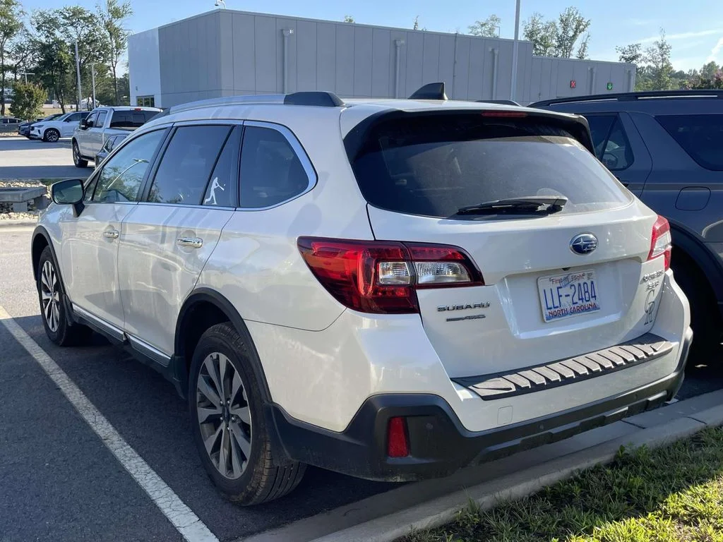 Used 2019 Crystal White Pearl Subaru Touring image 3