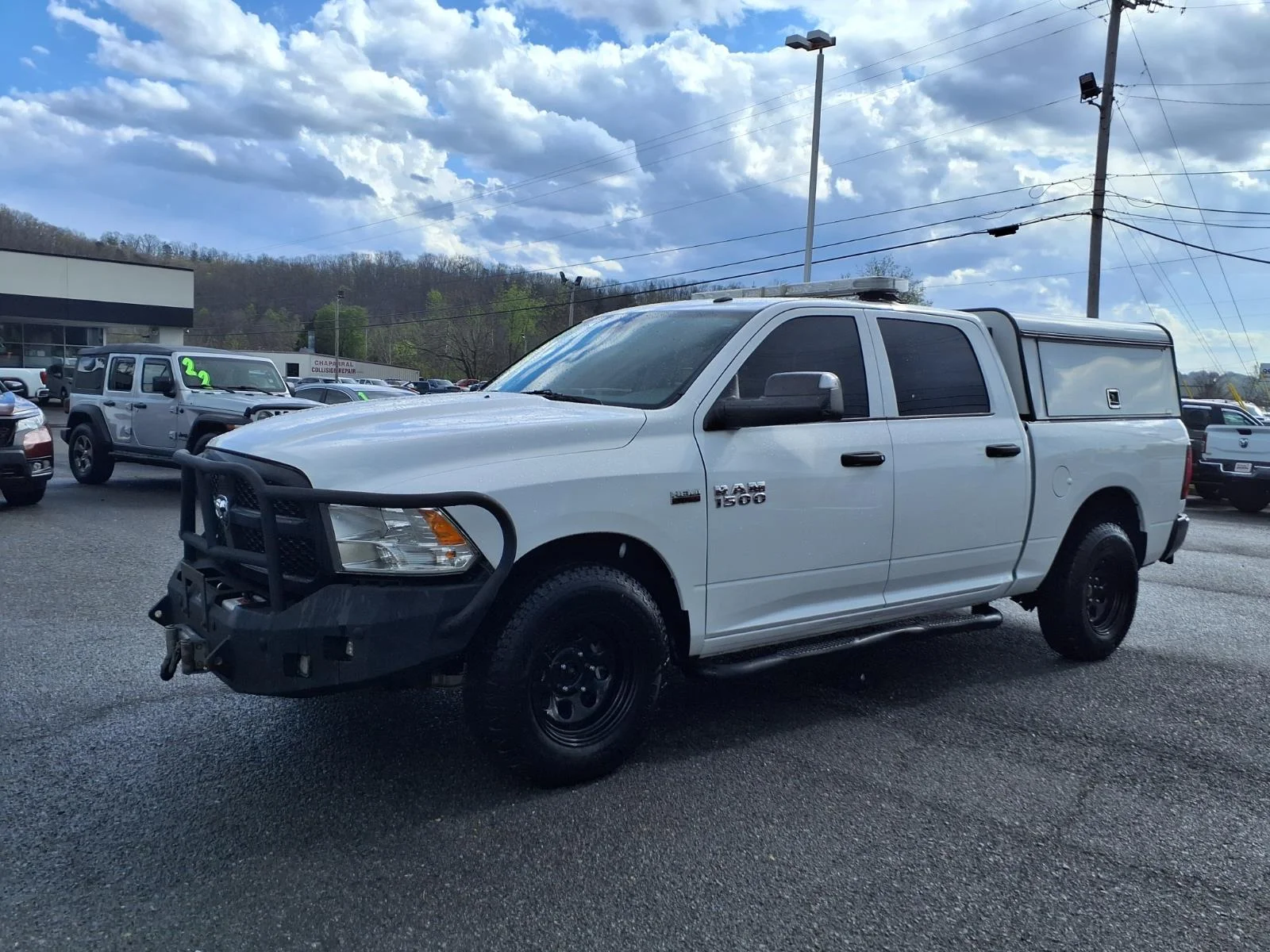 2017 RAM 1500 Tradesman 4x4 Crew Cab 5'7's photo