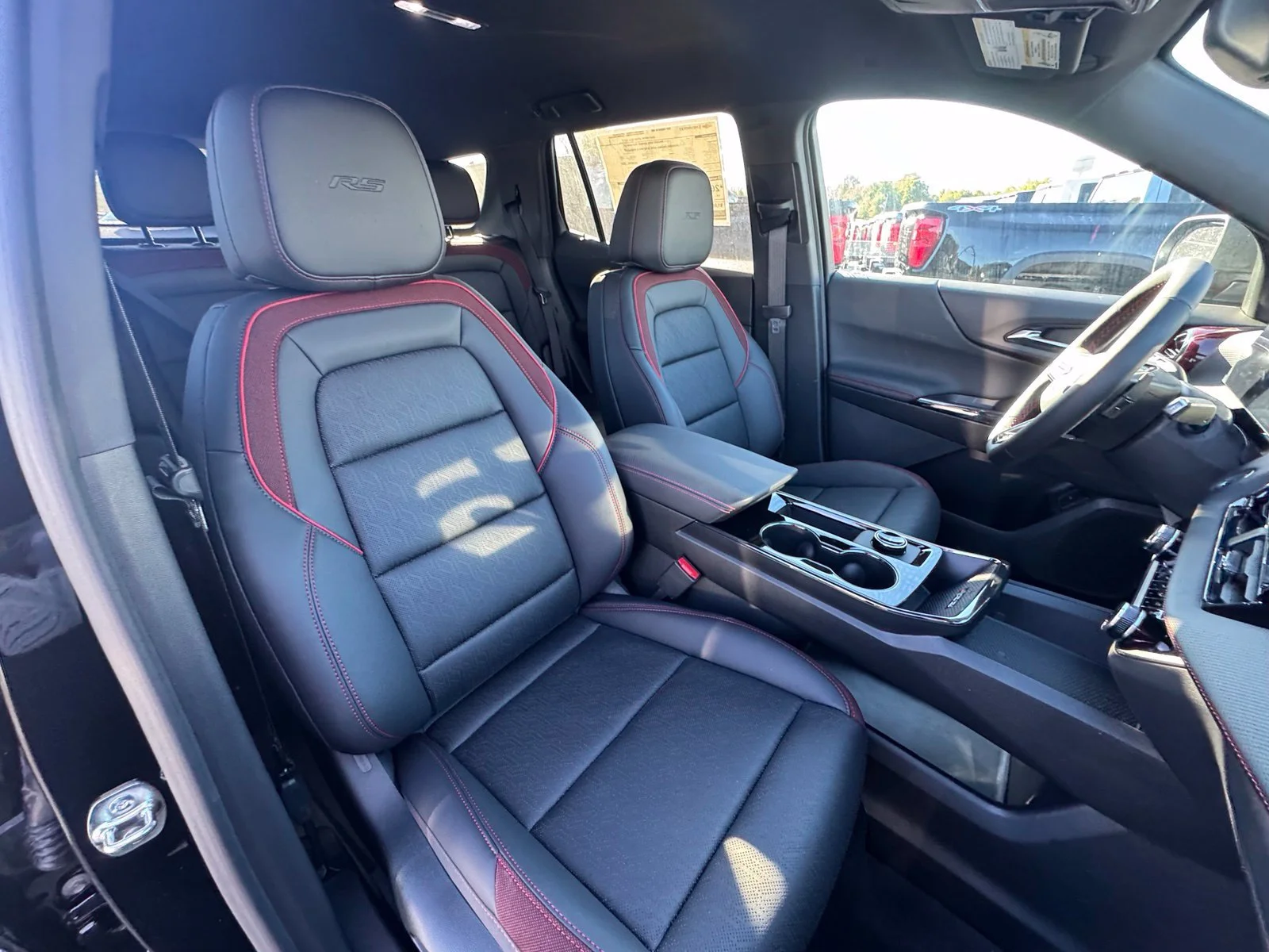 2027 Chevrolet Equinox RS - Photo 34