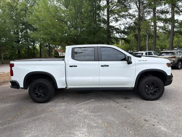 Used 2023 White Chevrolet ZR2 image 6