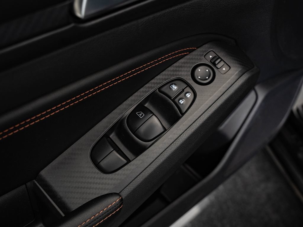 Used 2019 Super Black Nissan 2.5 SR image 24