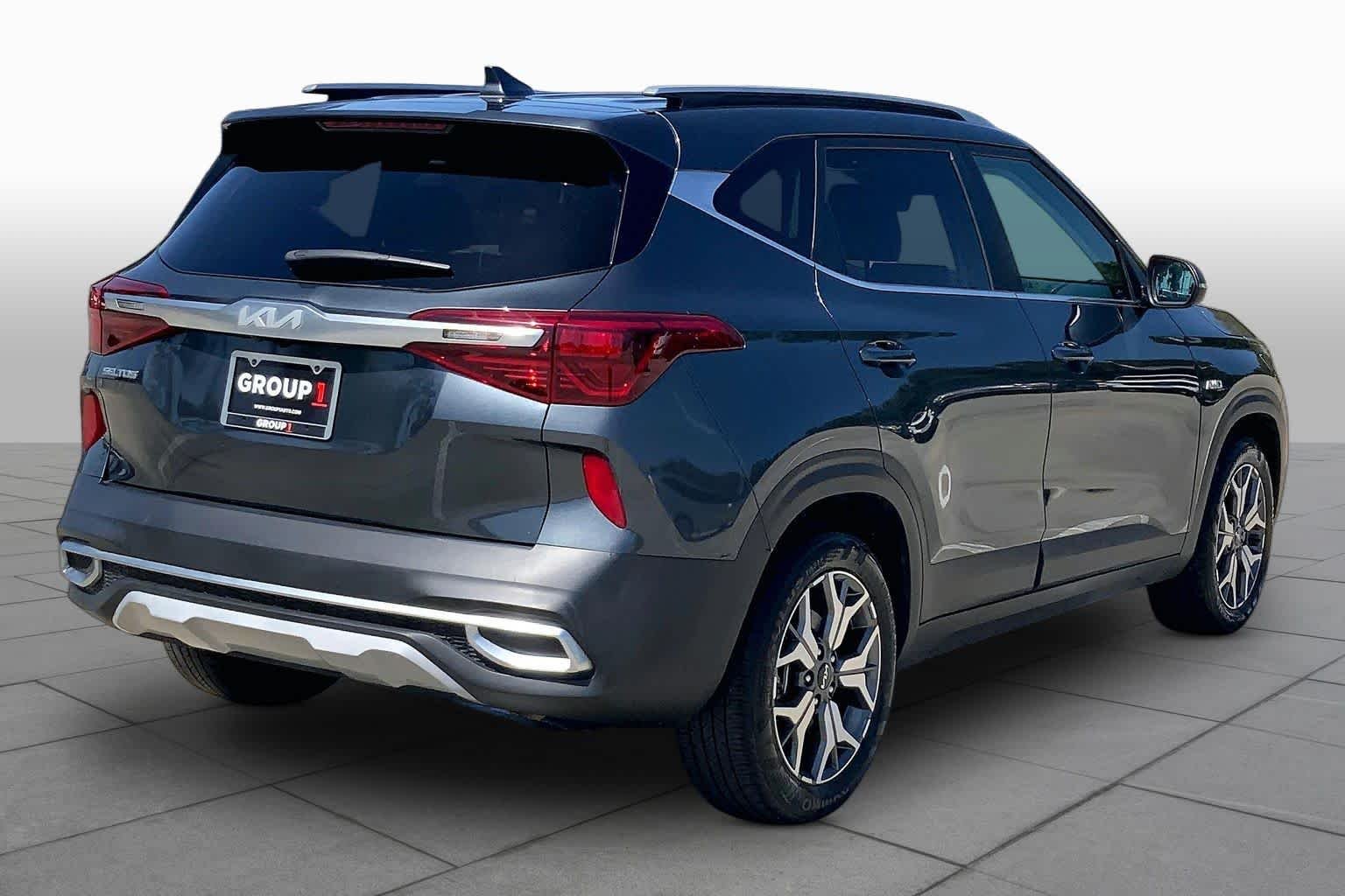 Used 2023 GRAY Kia EX image 12