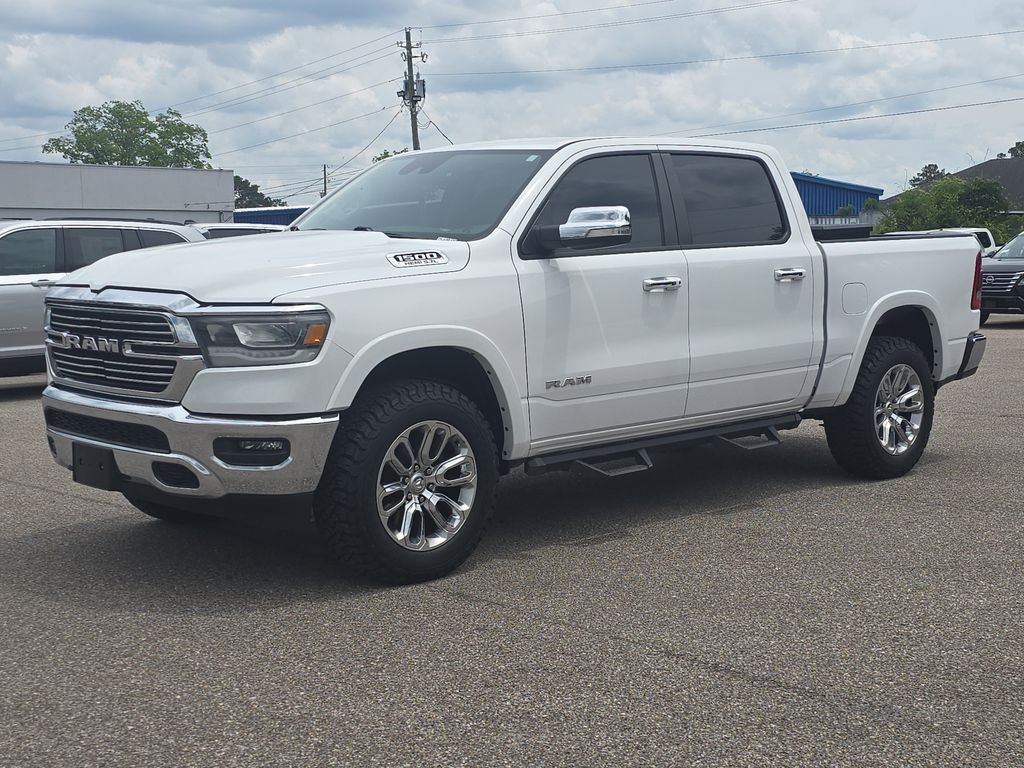 2022 RAM 1500 Laramie 4x4 Crew Cab 5'7's photo