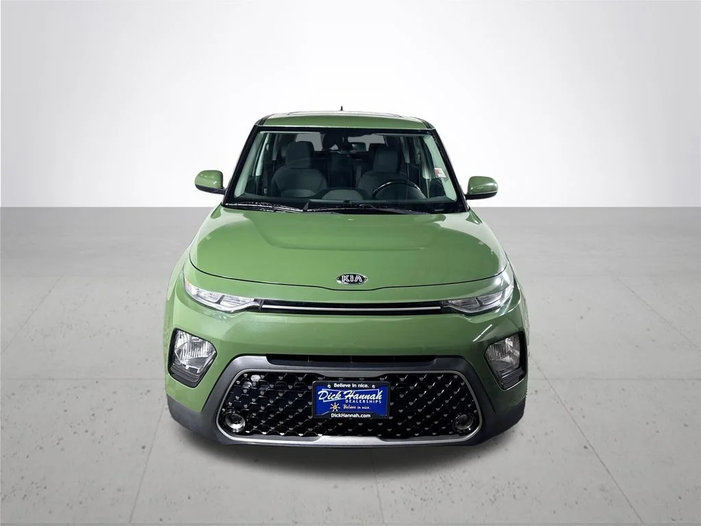 Used 2021 Green Kia EX image 3