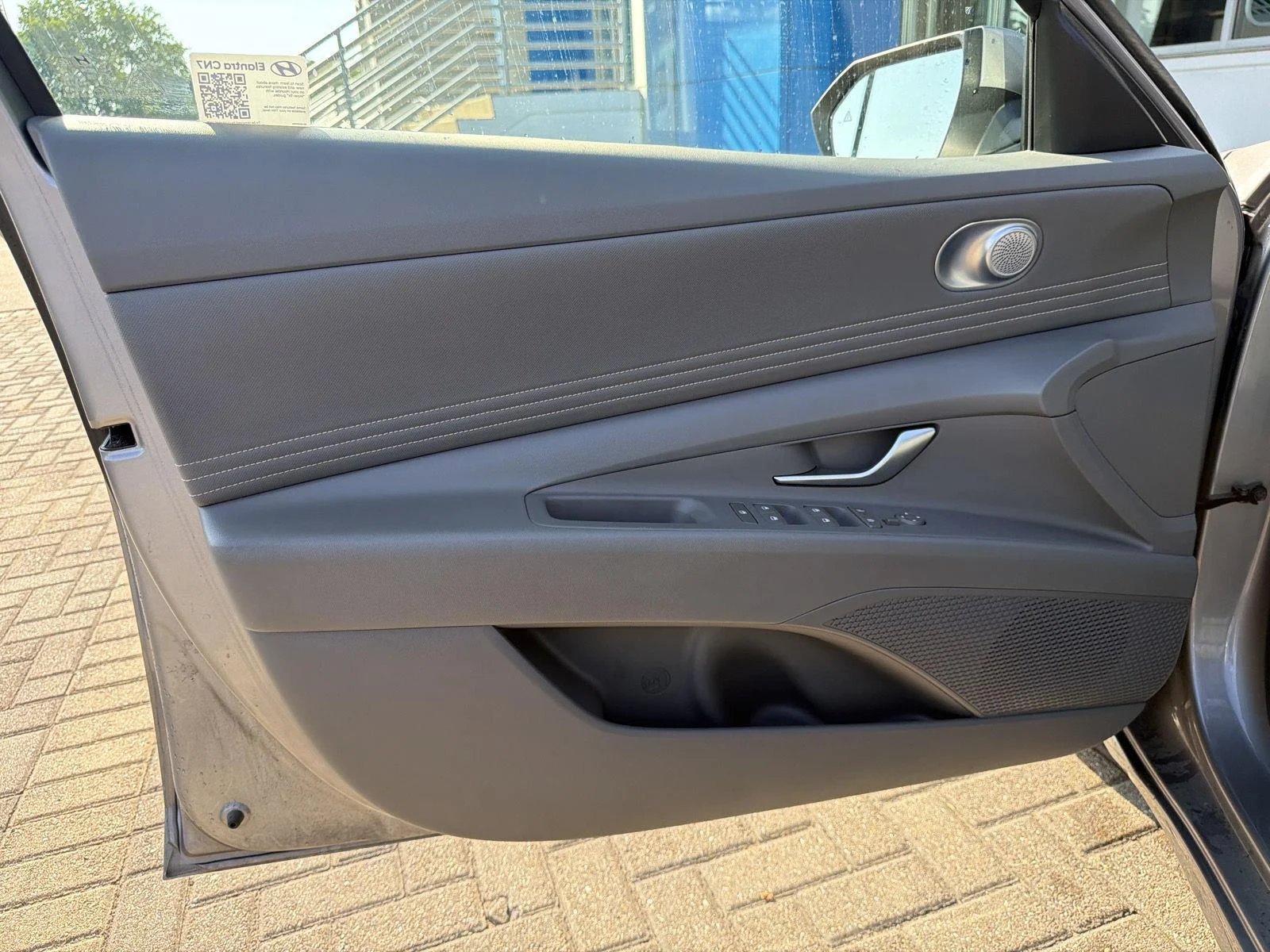 Used 2025 Fluid Metal Hyundai SEL Convenience image 12