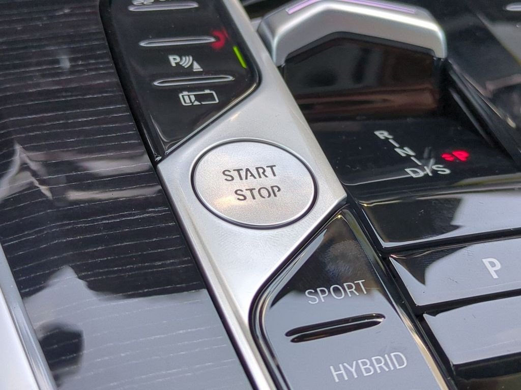 New 2026 Brooklyn Grey Metallic BMW xDrive50e image 28