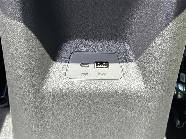 New 2026 Iridescent White Tricoat Buick Preferred image 21